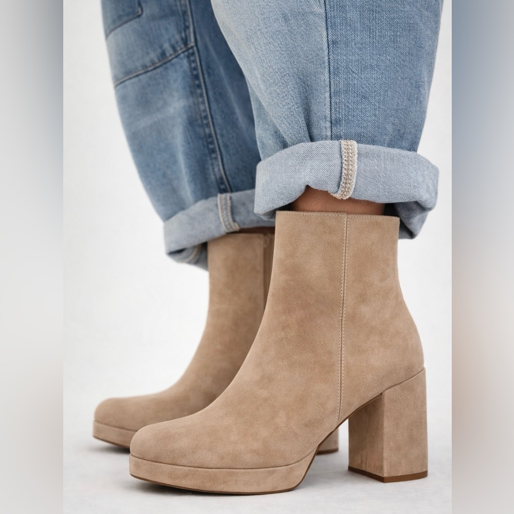 Steve Madden Adryana Sand Suede Platform Ankle Boots Size 10